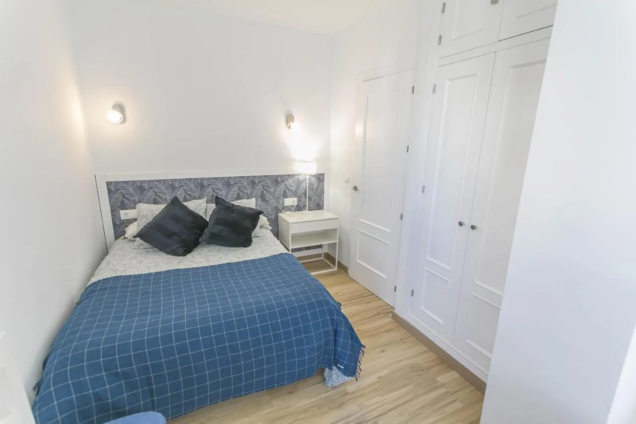 Apartamento Granada Nerjaアパートメント ネルハ